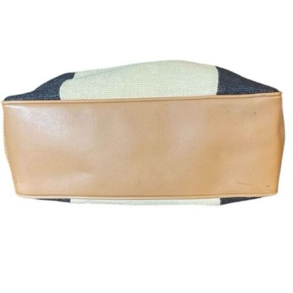 Relic Black Tan Leather Canvas Boho Chic Wooden Handle Snap Closure Purse - Picture 7 of 9